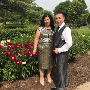 Meet your Posher, Gloria